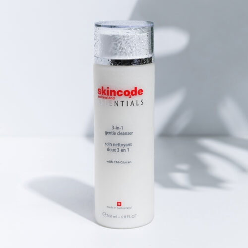 Skincode Essentials 3-in-1 Gentle Cleanser, 200 ml